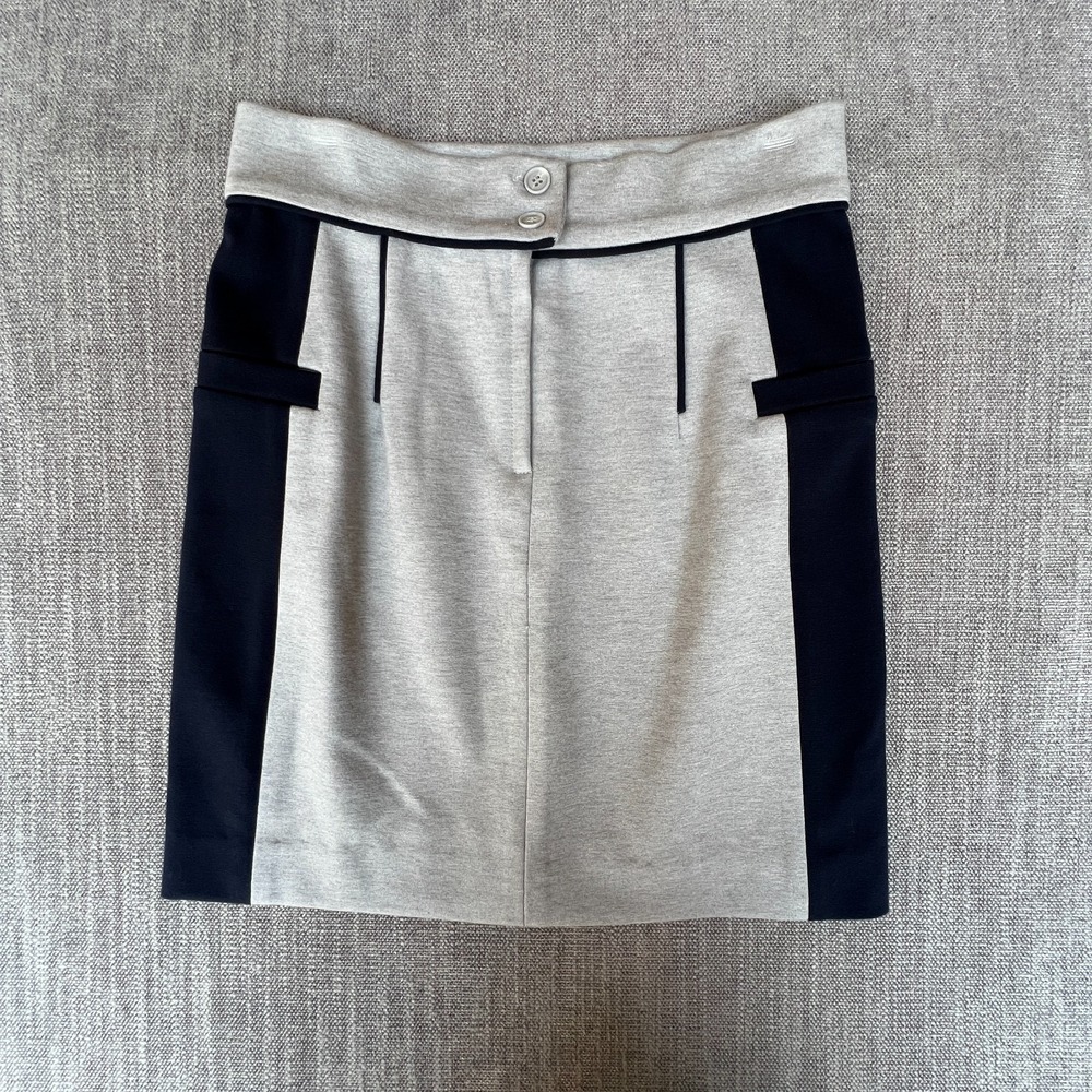Club Monaco Womens Size 0 Colorblock Mini Skirt Gray Black Pleated Stretch